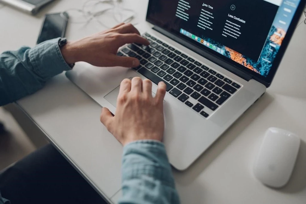 Typing in the laptop keyboard